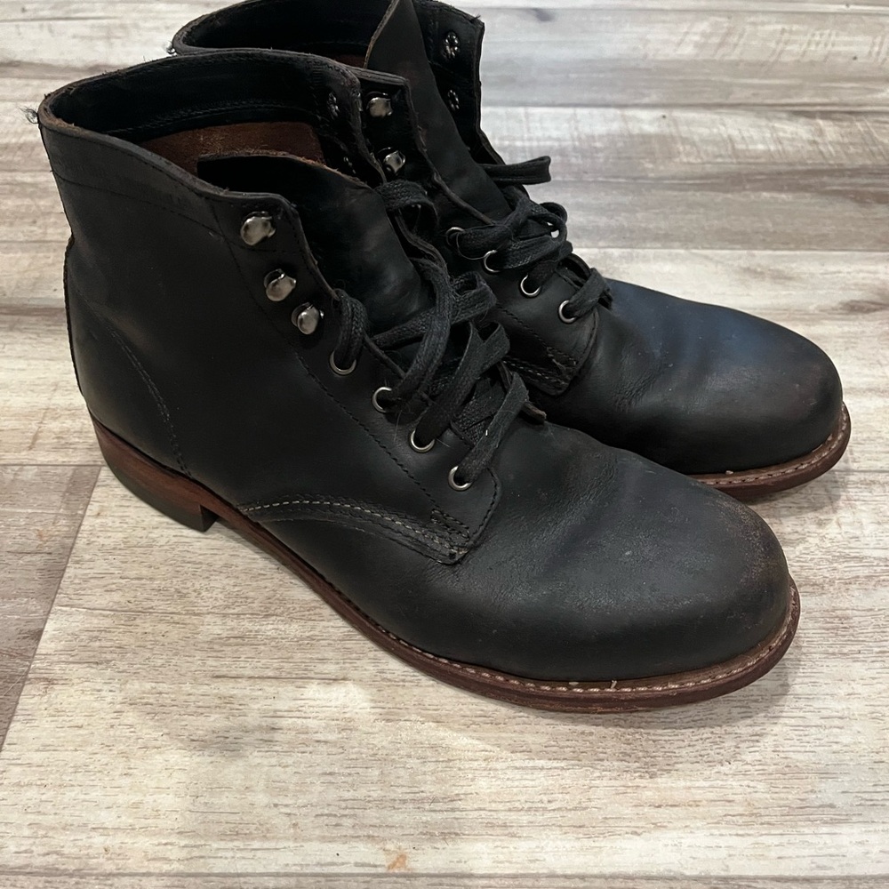 Wolverine 1000 Mile Heritage Plain Toe Boots